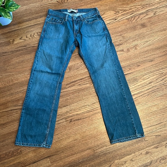 Levi's 30x32 - Picture 1 of 5